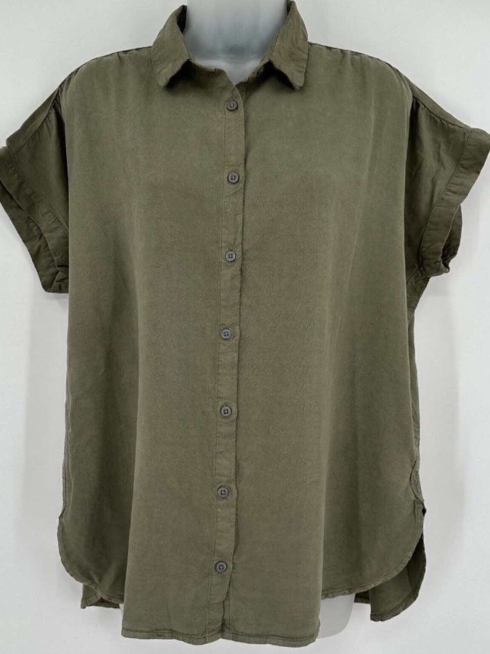 Quince Women's Vintage Wash Tencel Camp Shirt in Olive Green sz M Medium PO